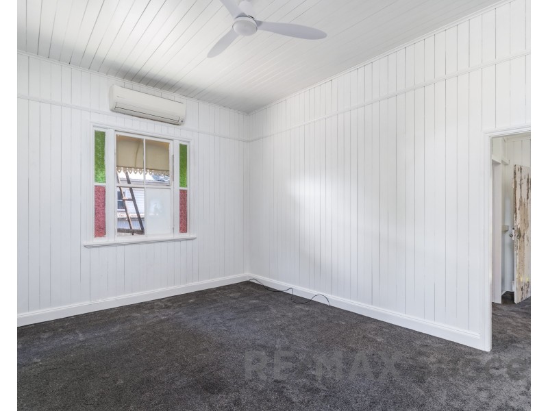 5 Warwick Street, Harristown QLD 4350