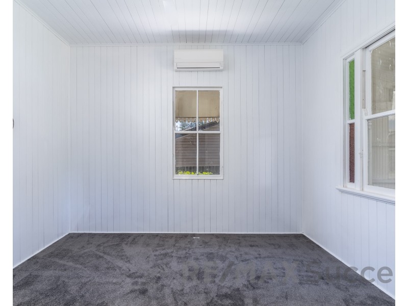 5 Warwick Street, Harristown QLD 4350