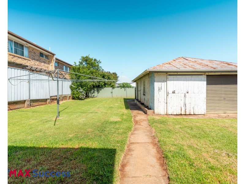 231 Hume Street, South Toowoomba QLD 4350