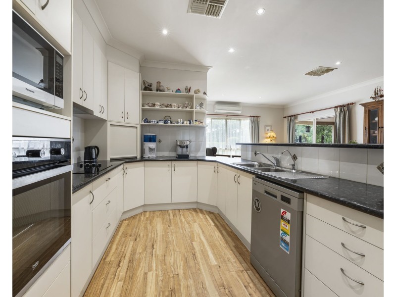 38 Sandalwood Avenue, Dalby QLD 4405