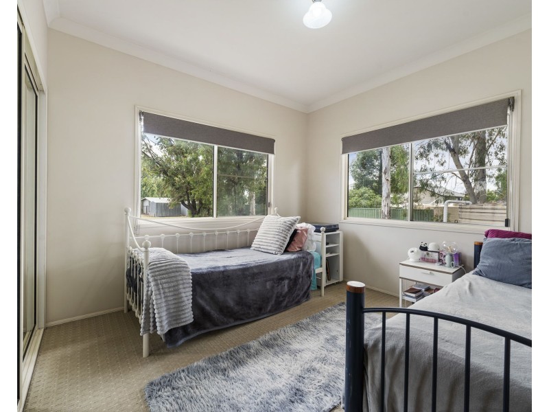 38 Sandalwood Avenue, Dalby QLD 4405