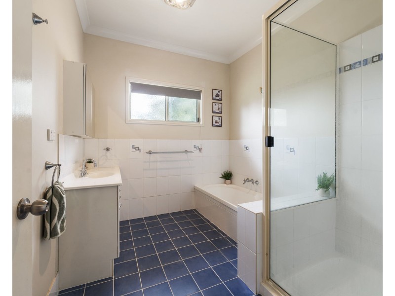 38 Sandalwood Avenue, Dalby QLD 4405