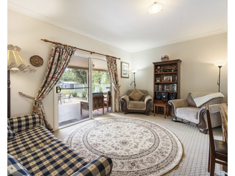 38 Sandalwood Avenue, Dalby QLD 4405