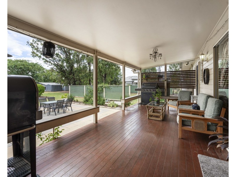 38 Sandalwood Avenue, Dalby QLD 4405