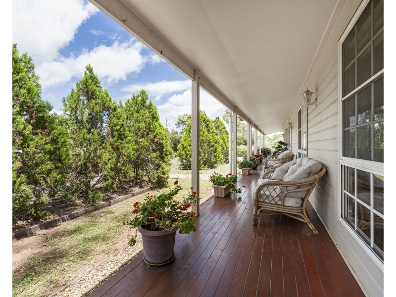 38 Sandalwood Avenue, Dalby QLD 4405