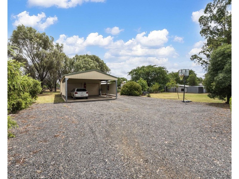 38 Sandalwood Avenue, Dalby QLD 4405