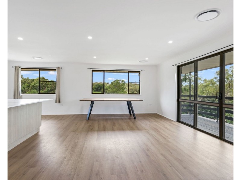 13 Vera Drive, Top Camp QLD 4350