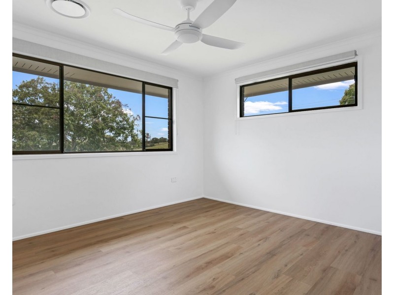 13 Vera Drive, Top Camp QLD 4350