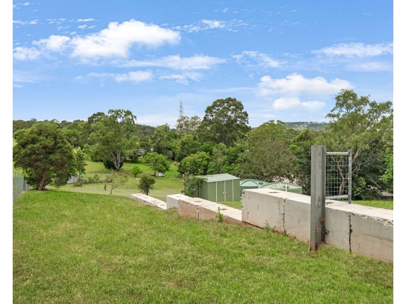 13 Vera Drive, Top Camp QLD 4350