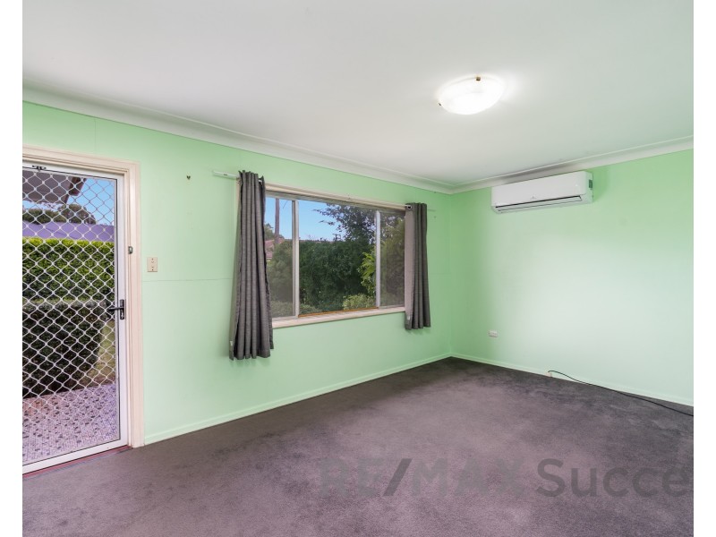 6 Corser Street, Centenary Heights QLD 4350