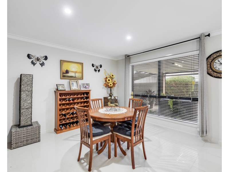 39 Pugh Street, Middle Ridge QLD 4350