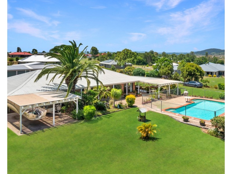 2D Fairway Drive, Hatton Vale QLD 4341