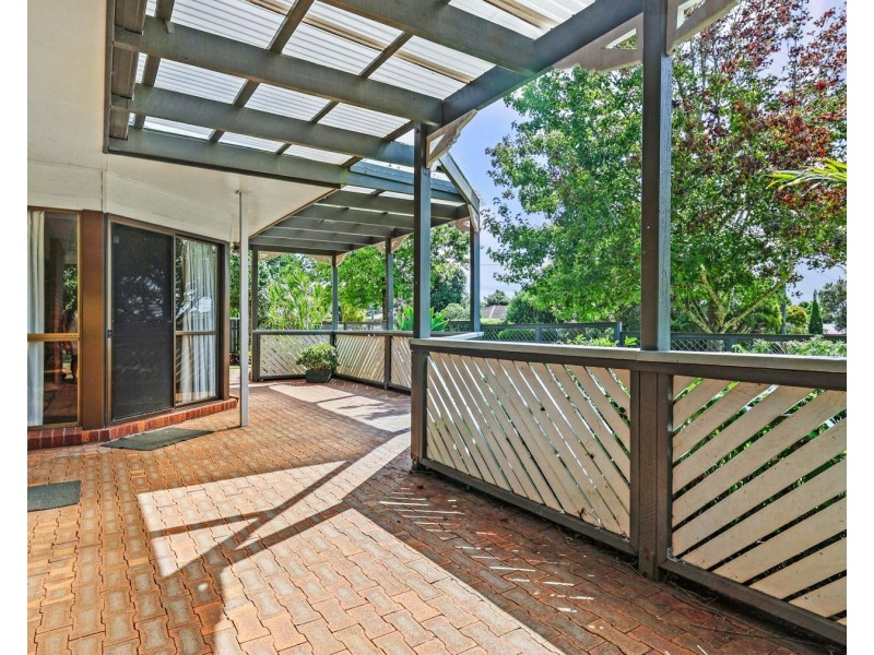 1 Luxford Street, Kearneys Spring QLD 4350