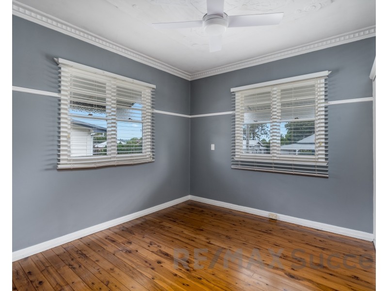 4 Beirne Street, South Toowoomba QLD 4350