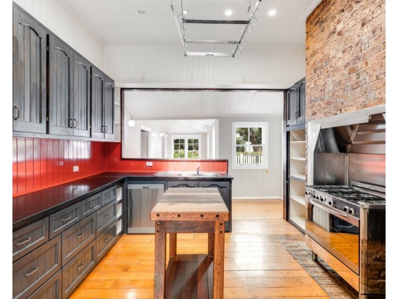 60 Herries Street, East Toowoomba QLD 4350