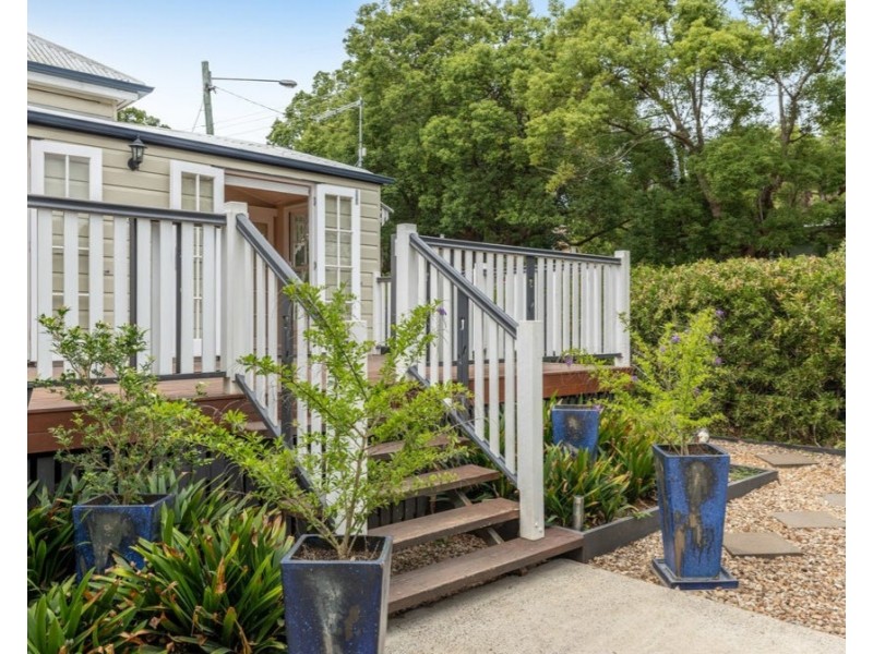 60 Herries Street, East Toowoomba QLD 4350