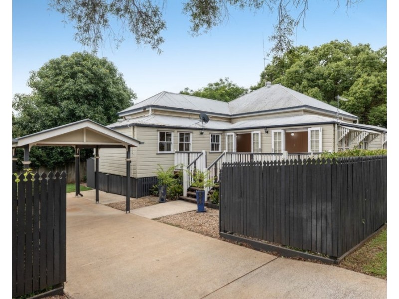 60 Herries Street, East Toowoomba QLD 4350