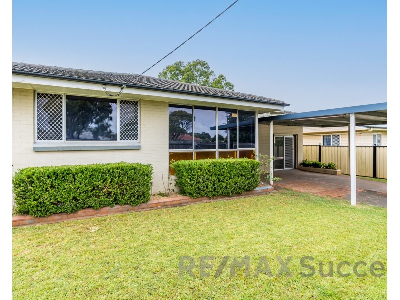 15 Quelch Street, Rockville QLD 4350