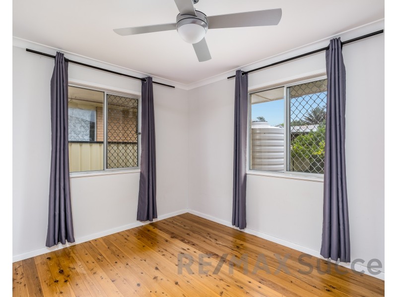 15 Quelch Street, Rockville QLD 4350