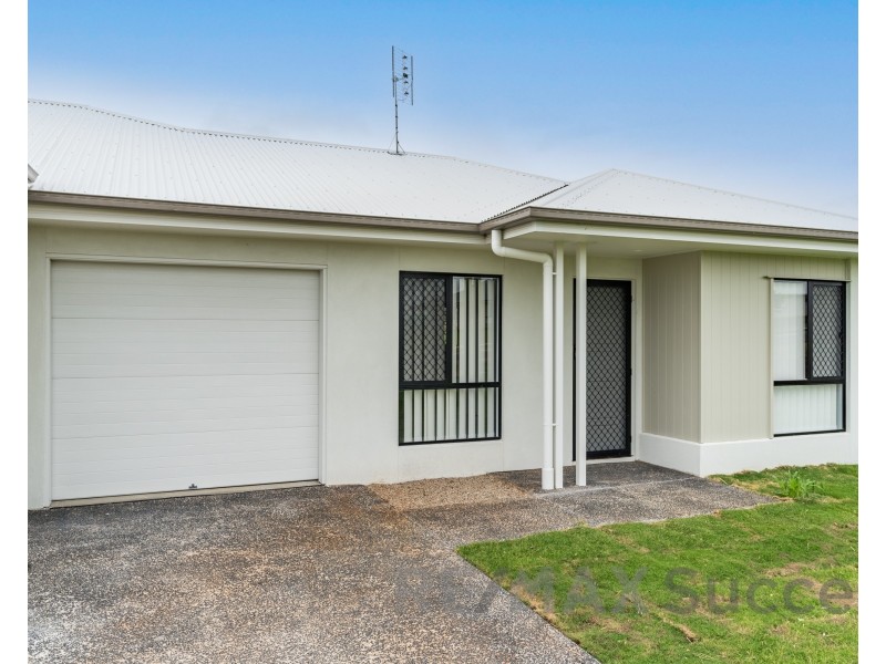 2/18 Aquila Drive, Meringandan West QLD 4352