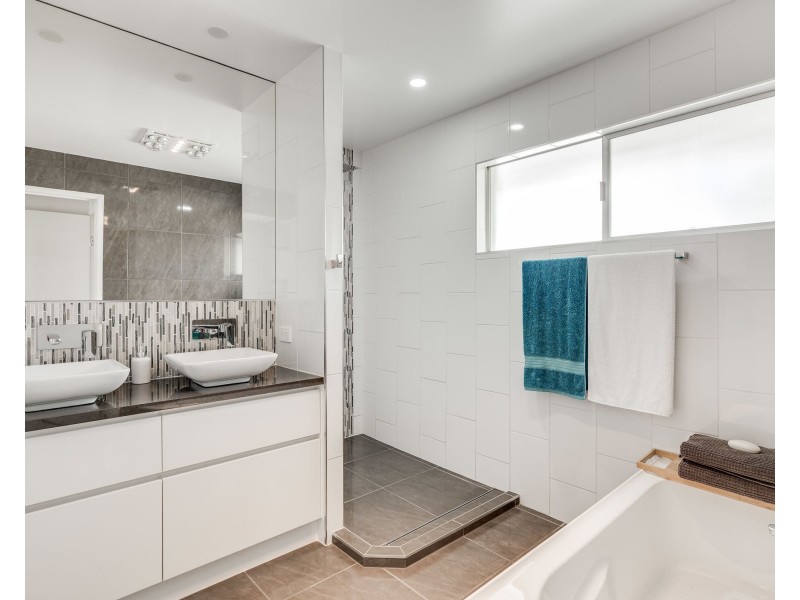 13 Murphy Street, Rangeville QLD 4350