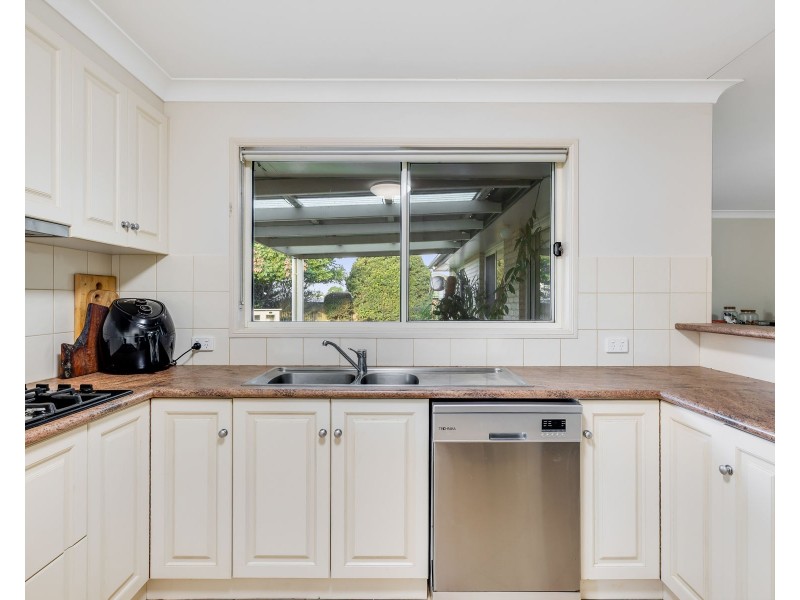 10 Buckle Court, Middle Ridge QLD 4350