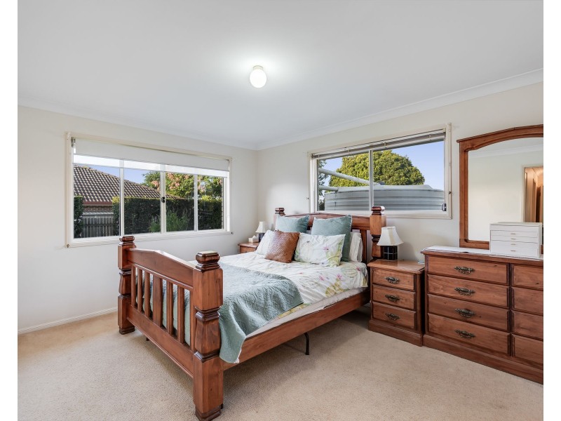 10 Buckle Court, Middle Ridge QLD 4350