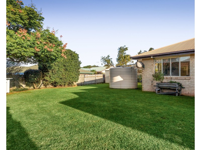 10 Buckle Court, Middle Ridge QLD 4350