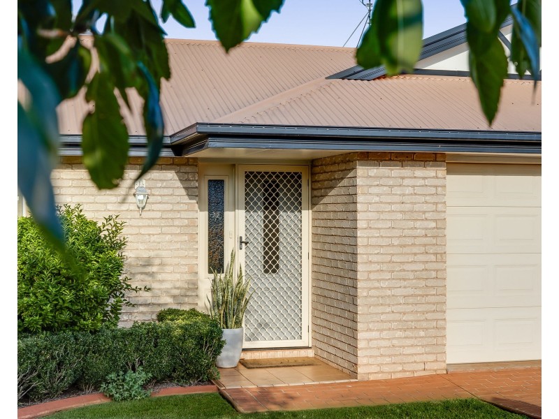 10 Buckle Court, Middle Ridge QLD 4350