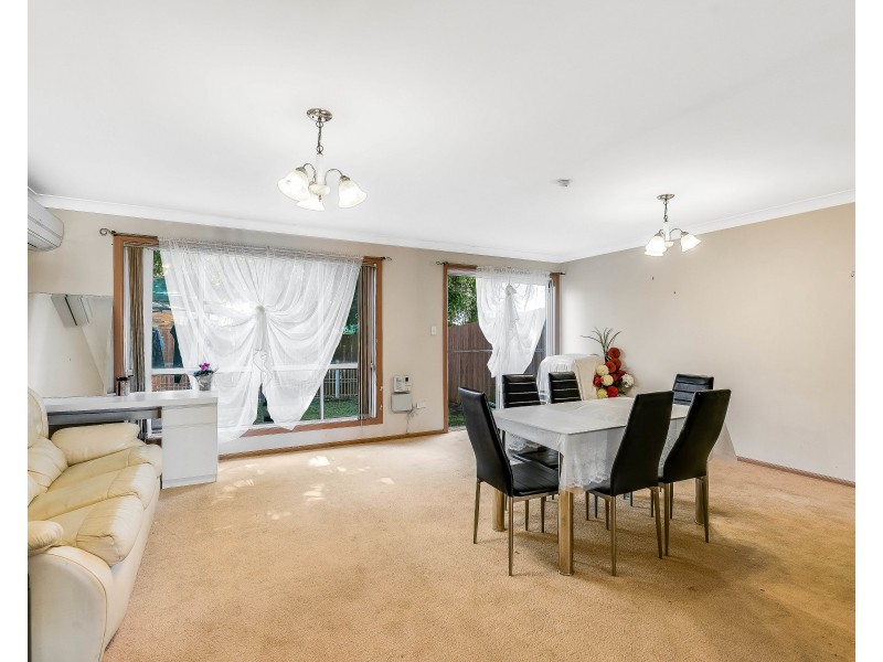 4/9 Danica Court, Kearneys Spring QLD 4350