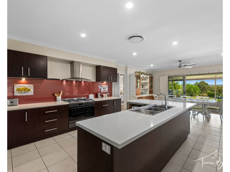 11 Jacklin Drive, Glenore Grove QLD 4342