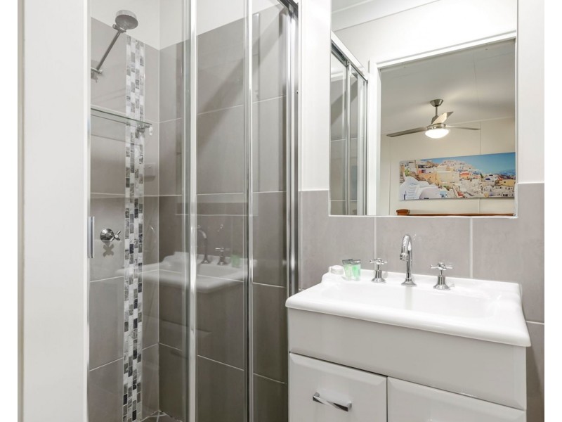 4 Englart Street, Wilsonton QLD 4350