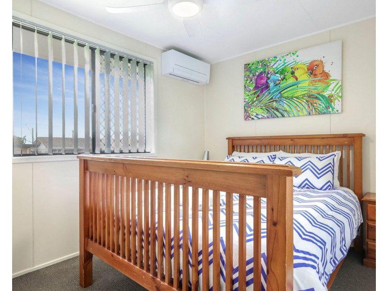 4 Englart Street, Wilsonton QLD 4350