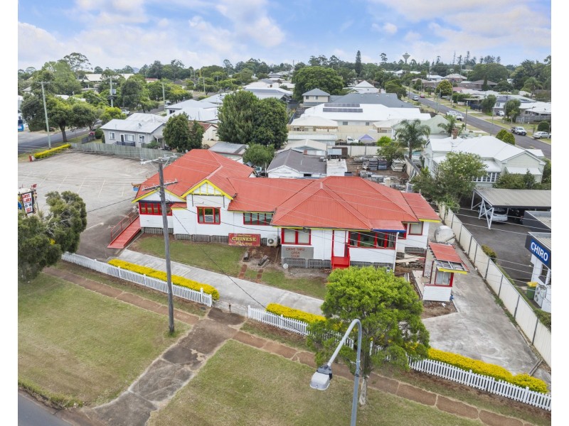 127-129 Anzac Avenue, Newtown QLD 4350