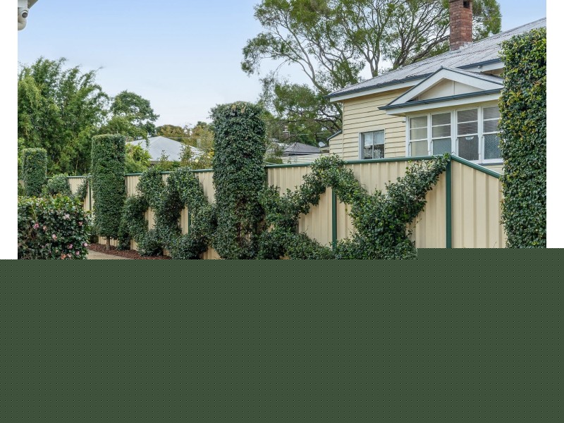 12 Henderson Street, Newtown QLD 4350