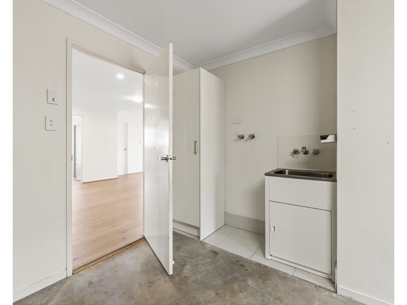 97b Taylor Street, Newtown QLD 4350