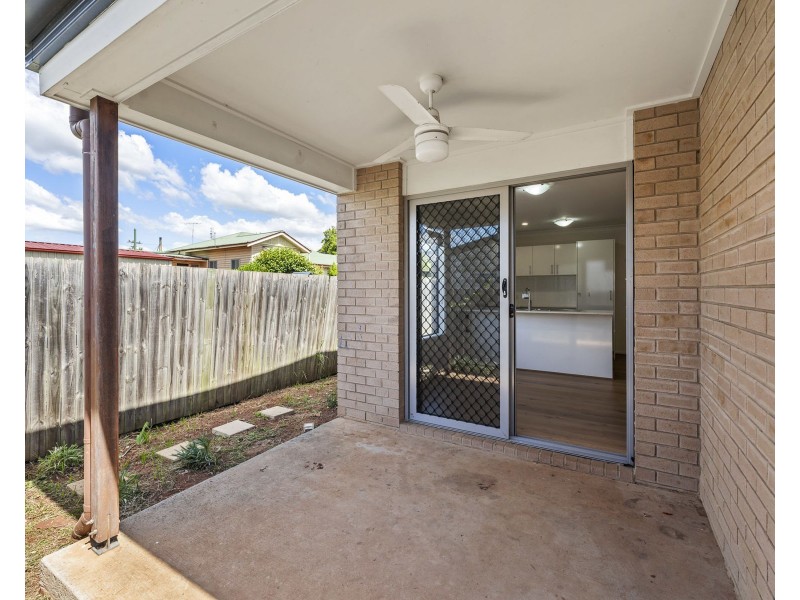 97b Taylor Street, Newtown QLD 4350