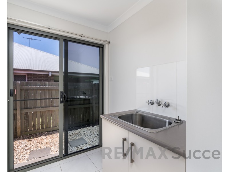 21 Opperman Drive, Kearneys Spring QLD 4350