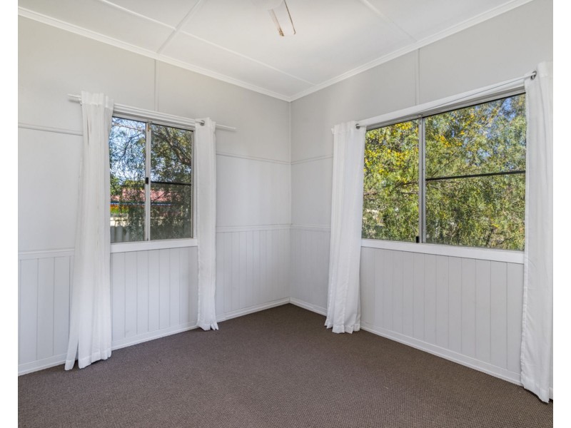 41 Desmond Lane, Oakey QLD 4401