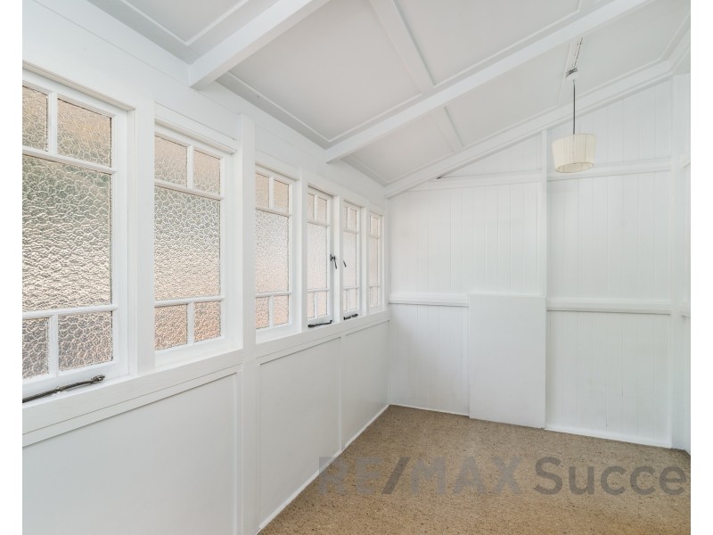 56 Hogg Street, Rockville QLD 4350