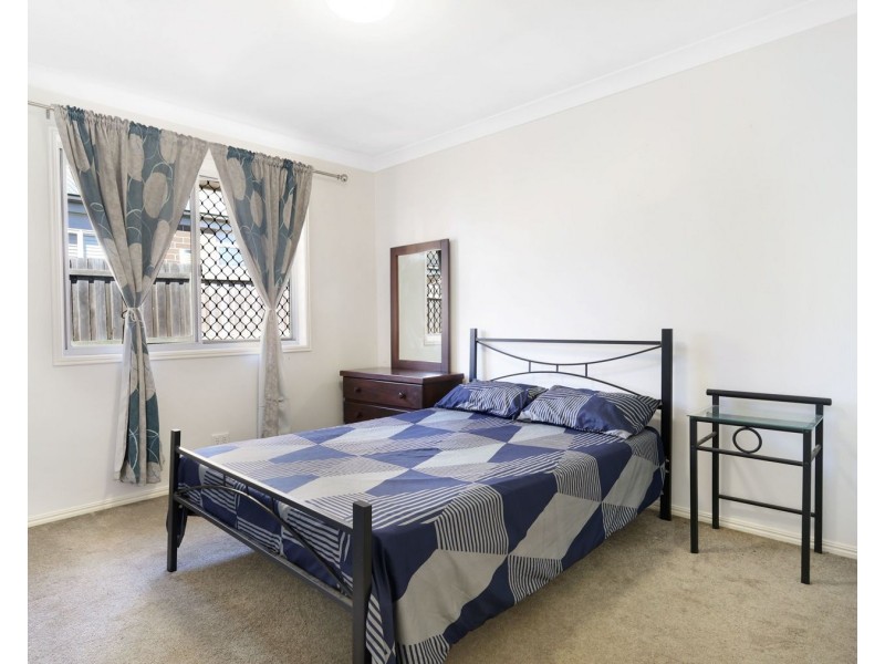 33 Sweeney Street, Kearneys Spring QLD 4350