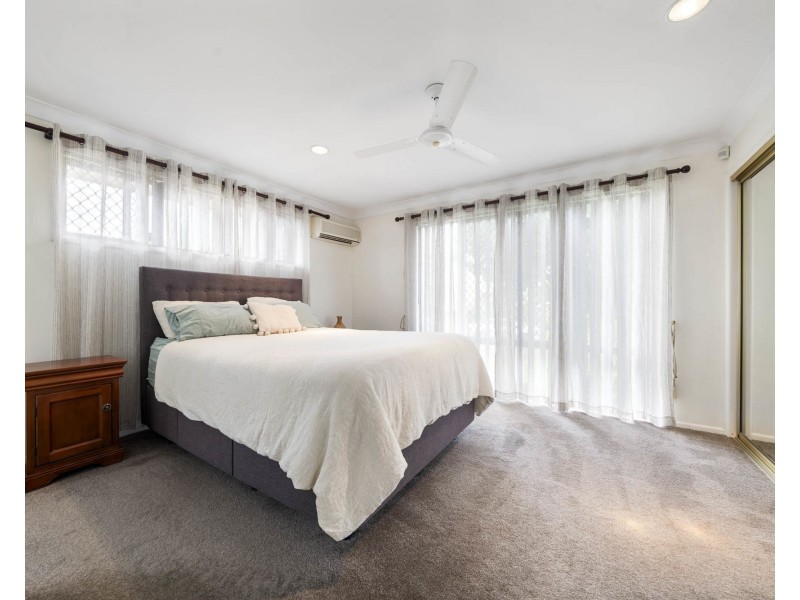 26 Wiemers Crescent, Centenary Heights QLD 4350