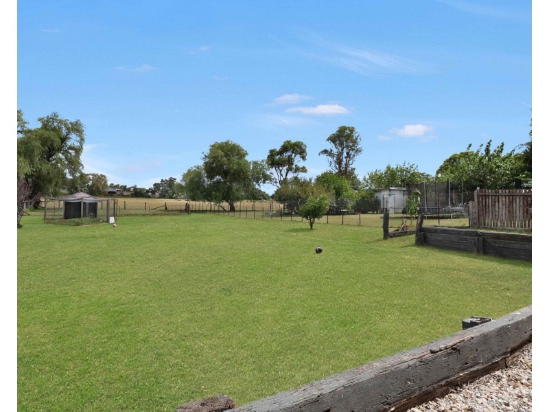 2 Pratten Street, Warwick QLD 4370