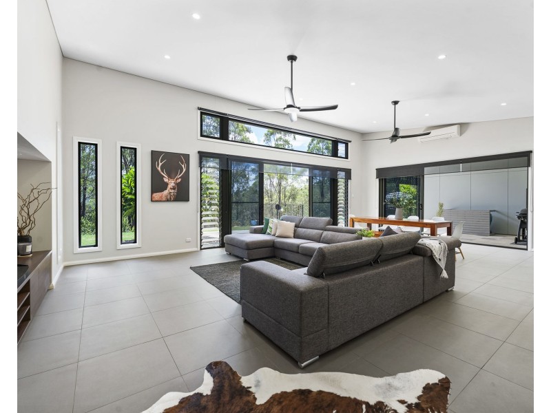 11/81 Tabletop Drive, Withcott QLD 4352