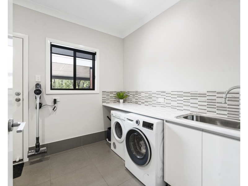 11/81 Tabletop Drive, Withcott QLD 4352