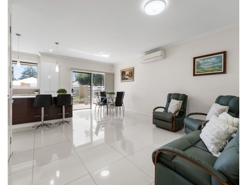 3/233 Geddes Street, South Toowoomba QLD 4350