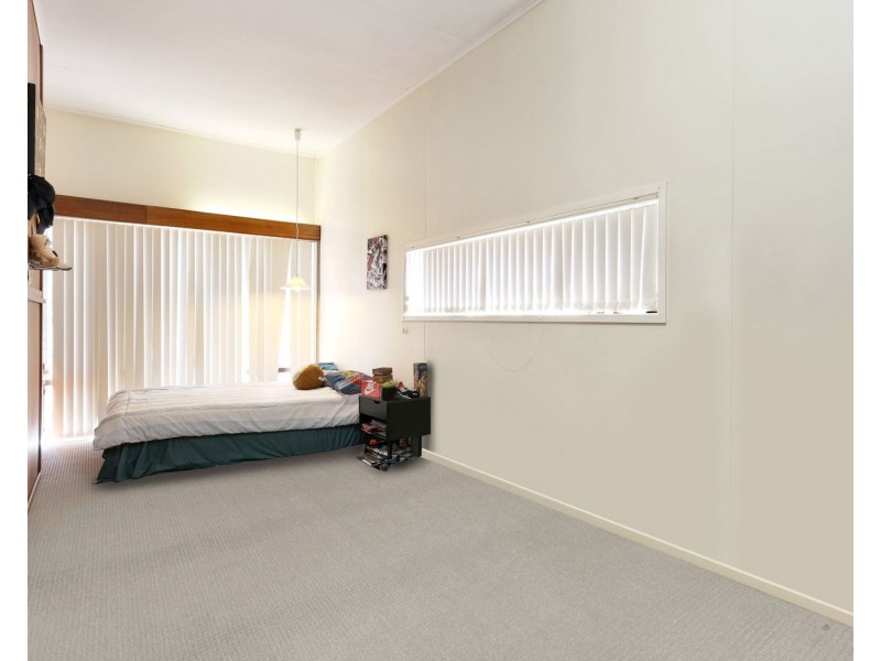 72 Debra Street, Centenary Heights QLD 4350