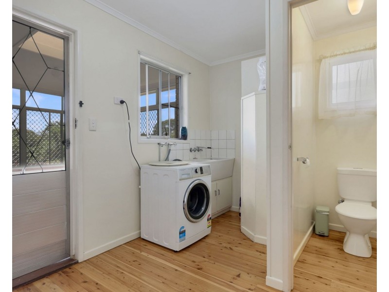 72 Debra Street, Centenary Heights QLD 4350