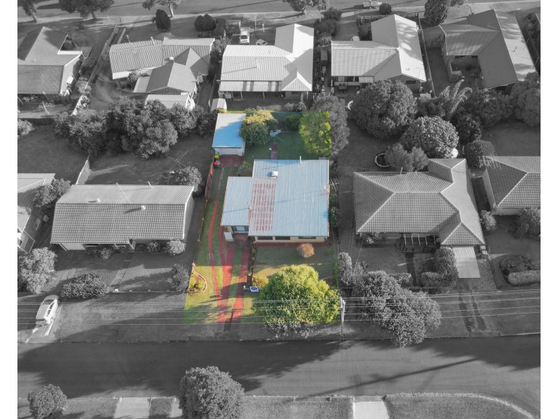 72 Debra Street, Centenary Heights QLD 4350