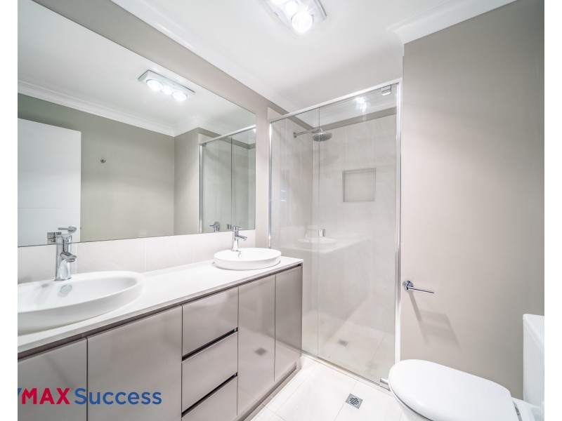 1/11a Pelican Drive, Rangeville QLD 4350